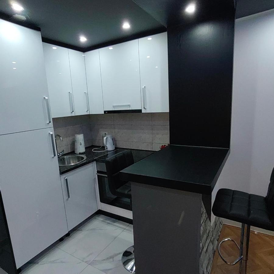Apartmani Amona Stan Na Dan Doboj Exterior foto